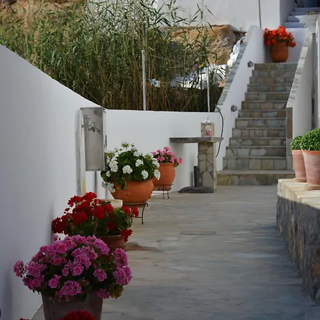 Апартаменты Klados & Cherronisos (Sifnos)