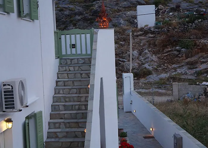 Lägenhet Klados & *